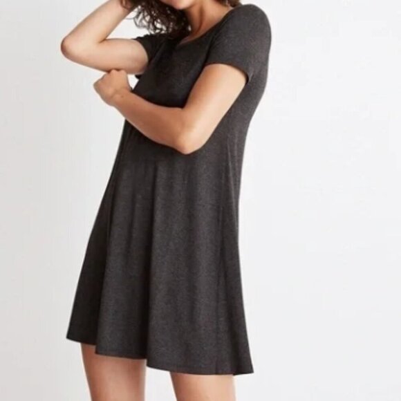 Madewell Swingy Tee Dress - Picture 2 of 8